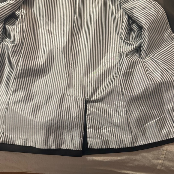 Veronica Beard Vegas Leather Jacket size 12 - Picture 5 of 7